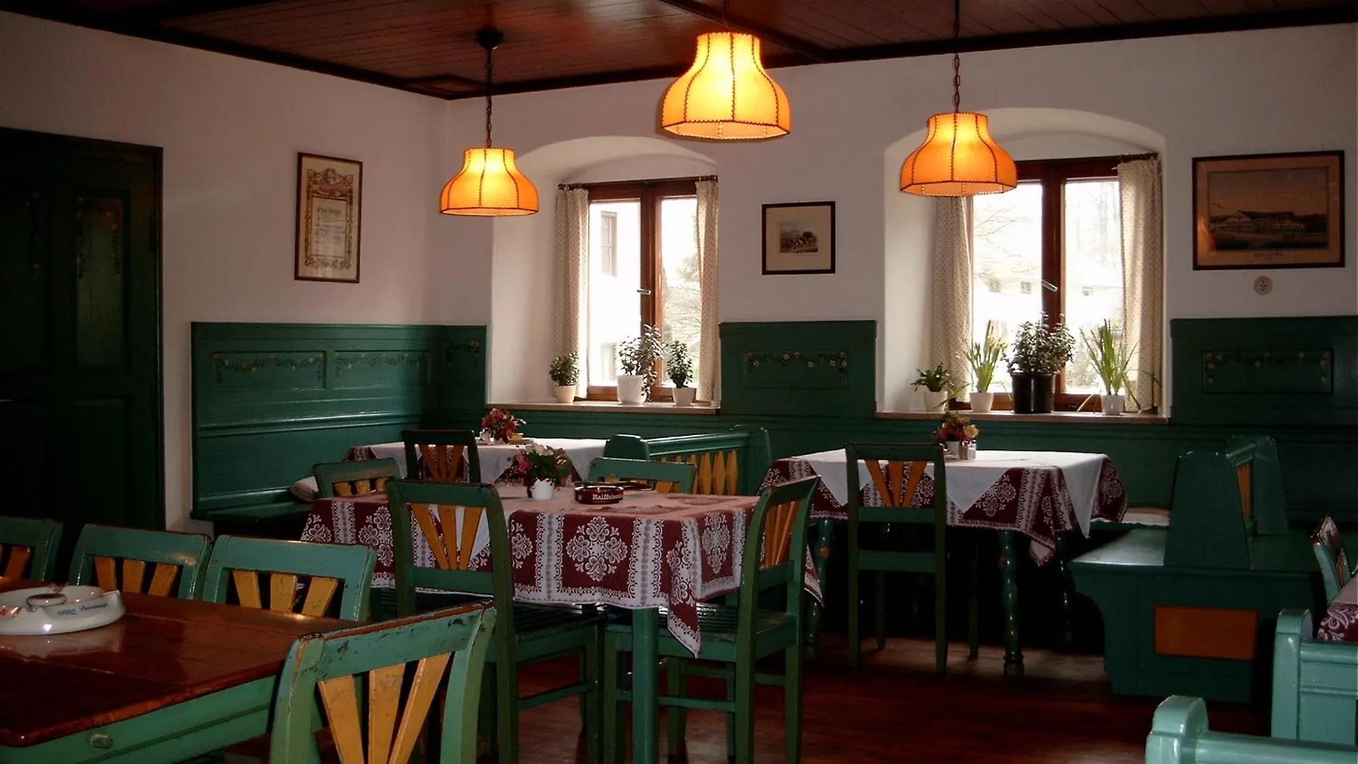 Guest house Gasthof - Hotel Zur Post Pocking